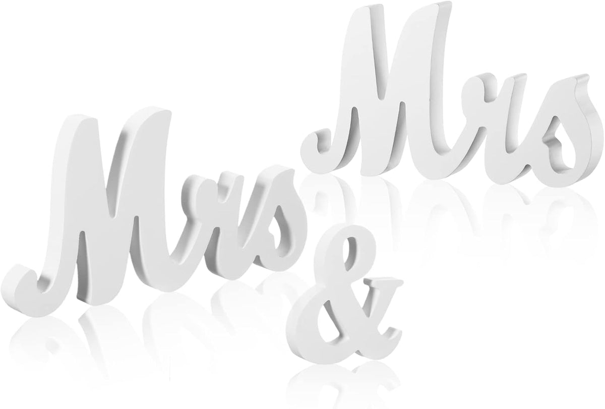 Mrs and Mrs Sign for Wedding Table Decoration