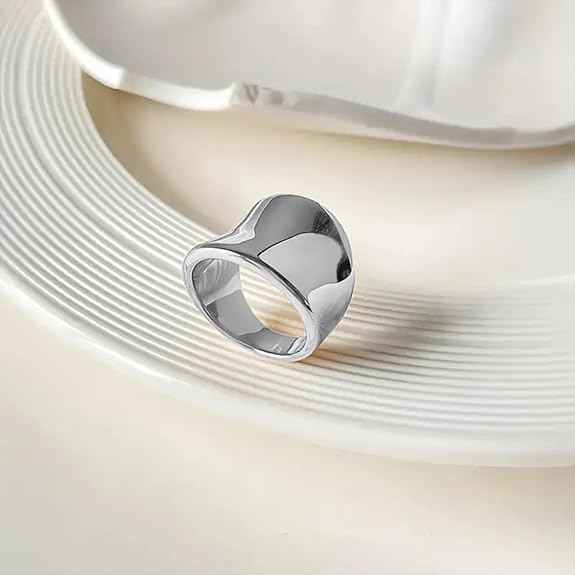 Thick Ring