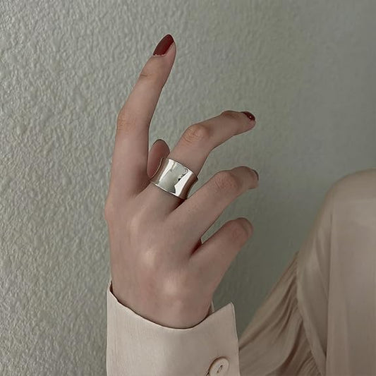 Thick Ring
