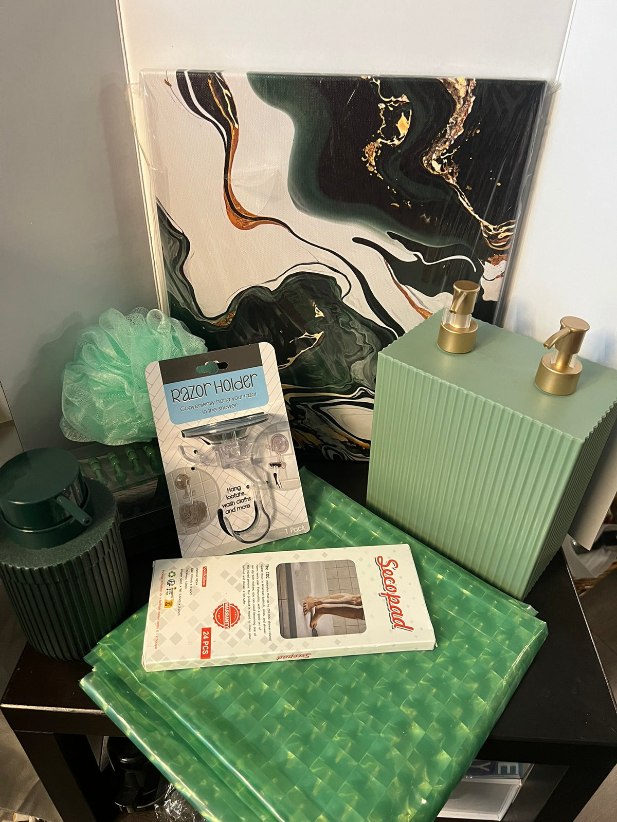 Bathroom Starter Set-Green & Gold Modern