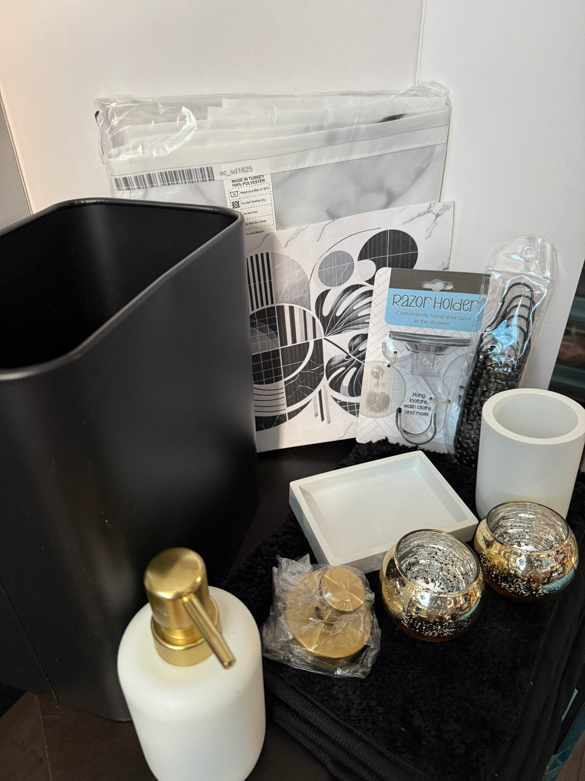 Bath Decor Set- Black Marble & Gold Bathroom Set