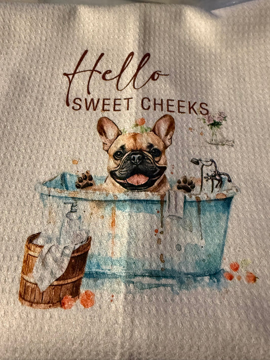 Hello sweet cheeks Pug