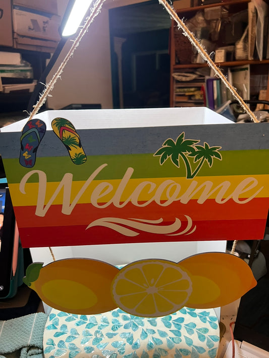 Beachy Front Door sign
