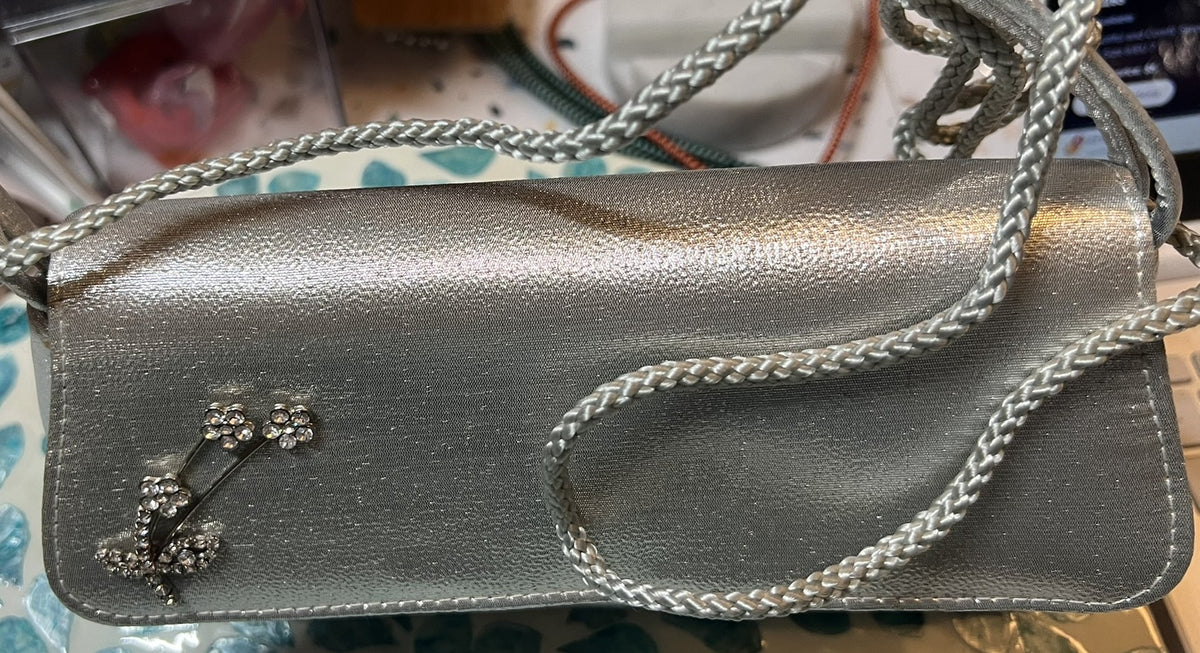 Pre Loved Vintage Silver evening bag/clutch